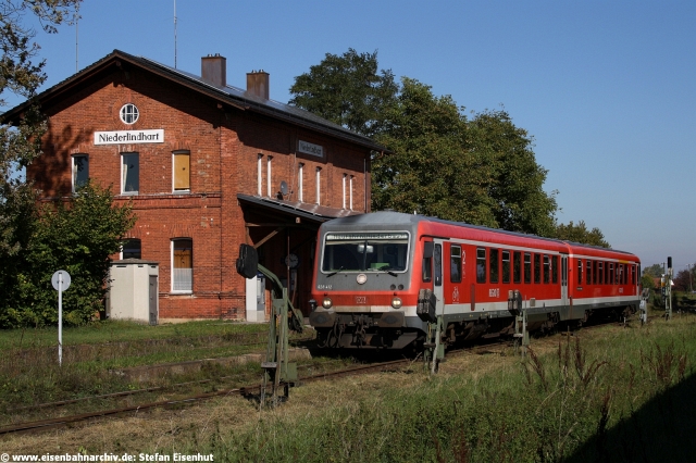 Der Bahnhof Niederlindhart heiles niederbayerisches